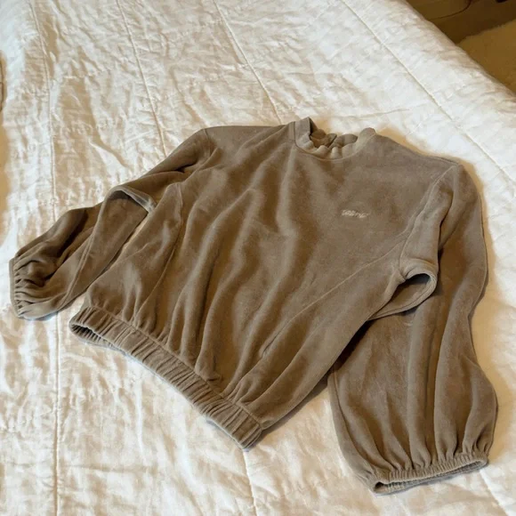 🌈Cozmo 🌈NWOT Organic velour sweatshirt - Stone
BY - Picture 4 of 10